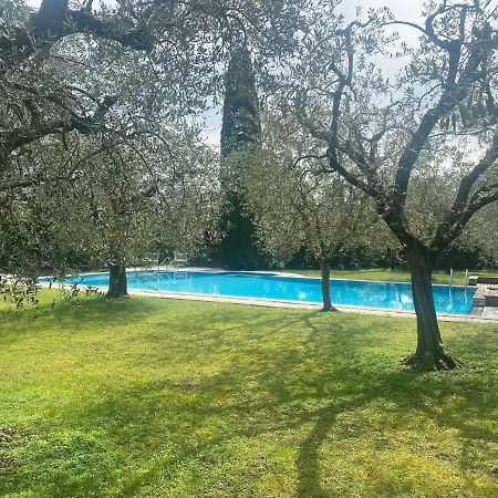 Villa Sweet Flower - With Private Pool And Garden Manerba del Garda Eksteriør bilde