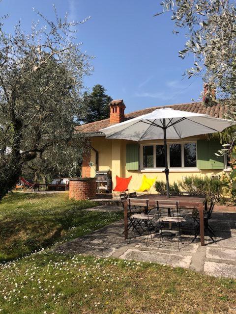 Villa Sweet Flower - With Private Pool And Garden Manerba del Garda Eksteriør bilde