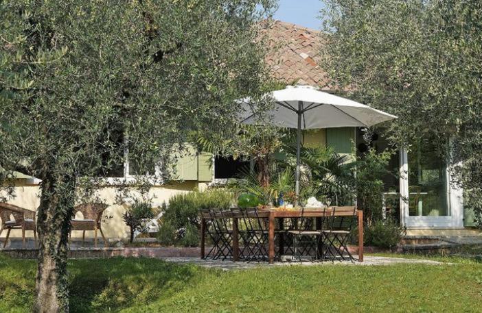 Villa Sweet Flower - With Private Pool And Garden Manerba del Garda Eksteriør bilde