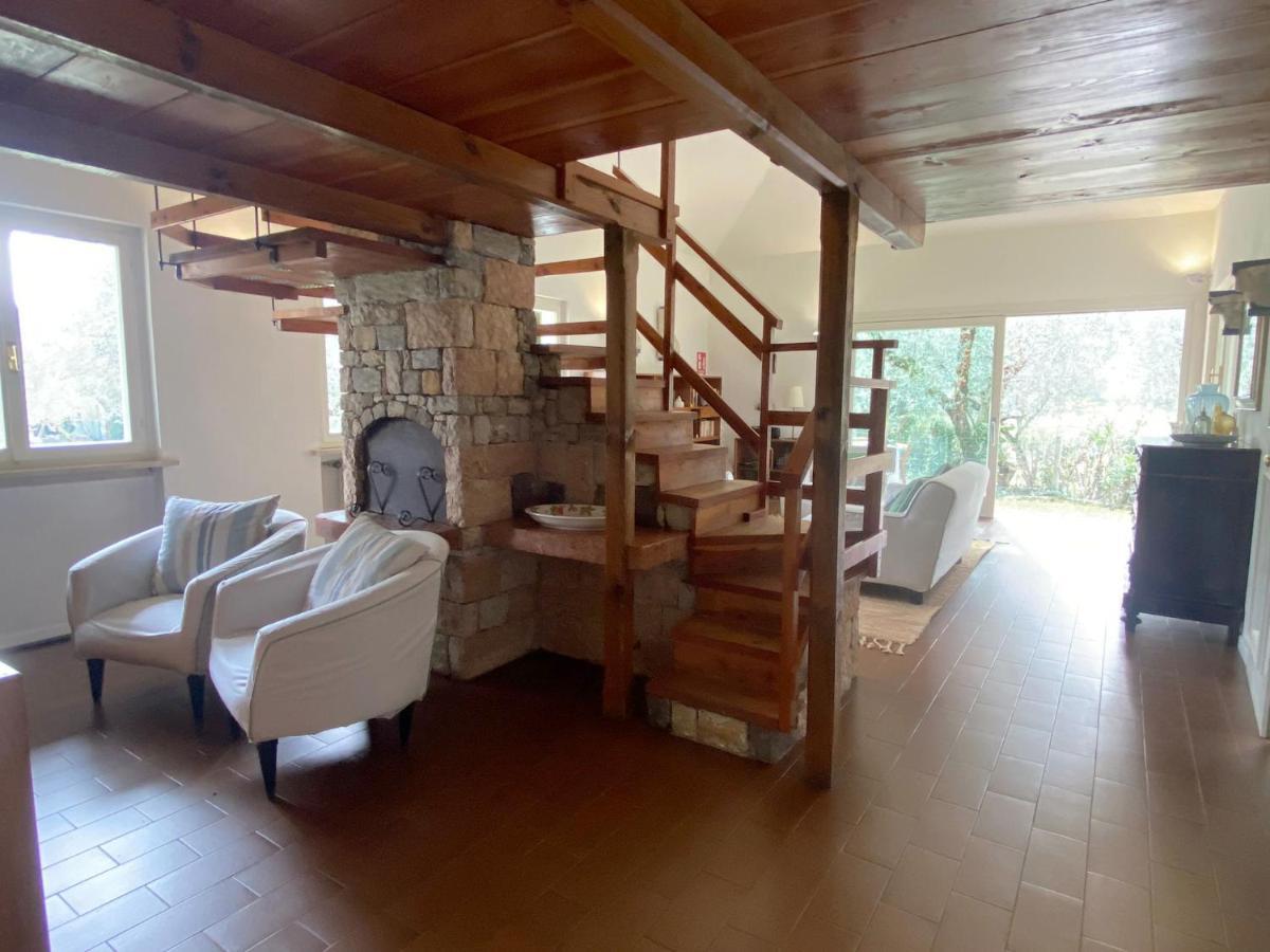 Villa Sweet Flower - With Private Pool And Garden Manerba del Garda Eksteriør bilde