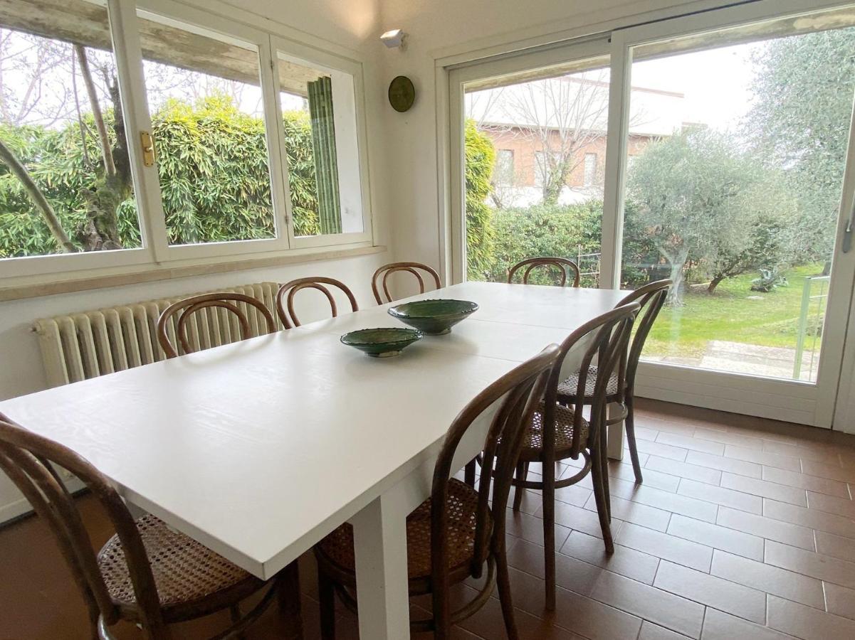 Villa Sweet Flower - With Private Pool And Garden Manerba del Garda Eksteriør bilde